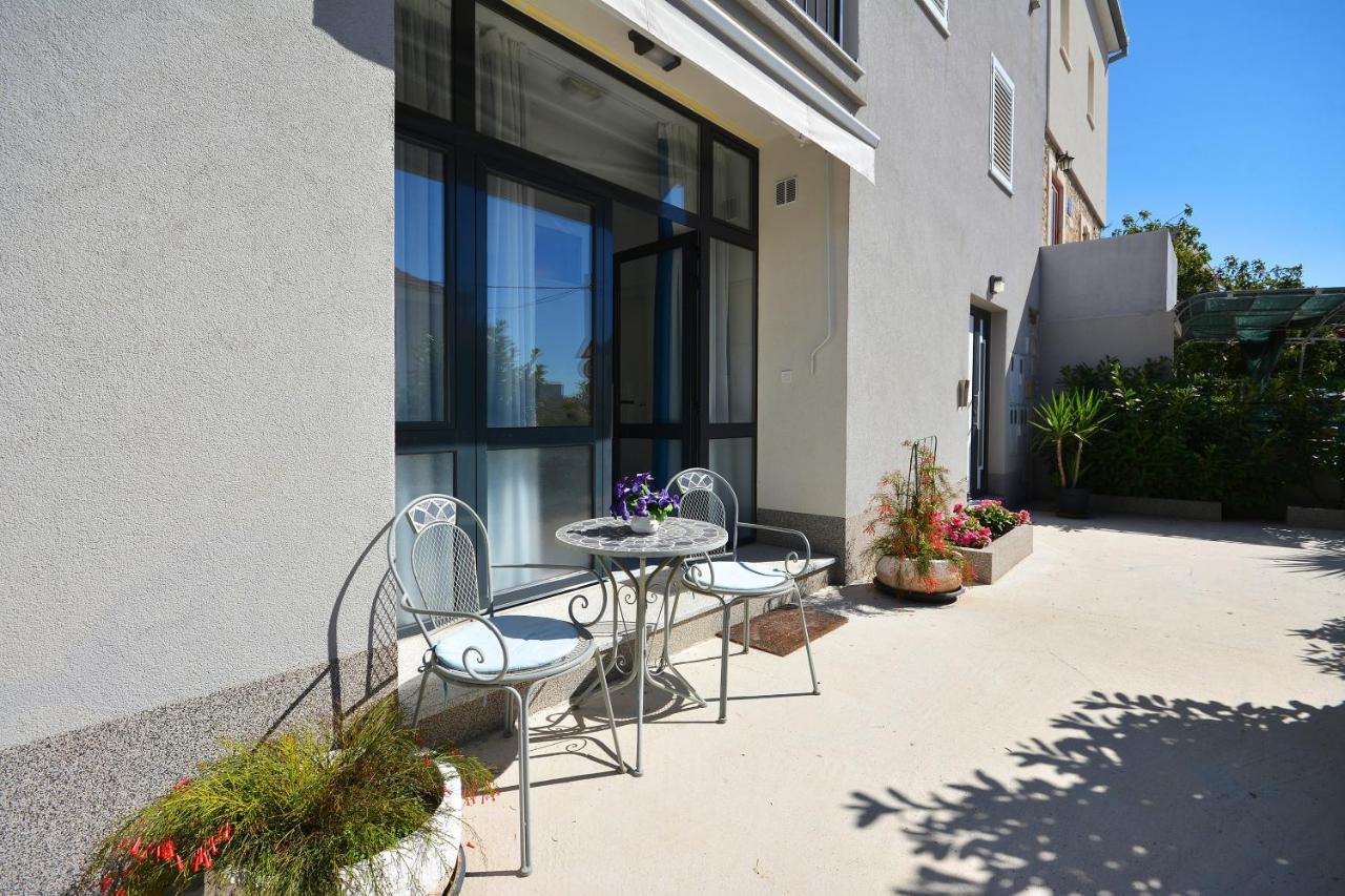 Seas The Day Apartments Podstrana Luaran gambar