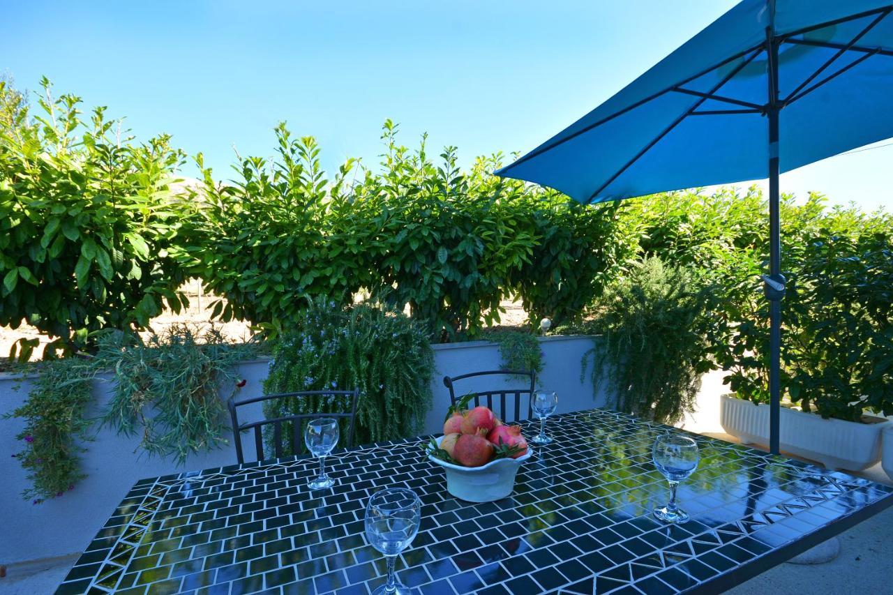 Seas The Day Apartments Podstrana Luaran gambar