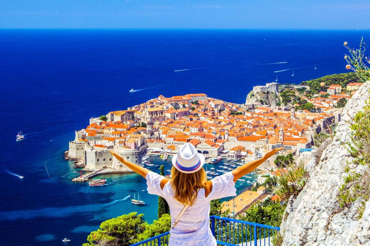Seas The Day Apartments Podstrana Luaran gambar